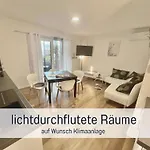 Olive - Ruhe & Entspannung In 2-zi-fewo Mit Garten-whirlpool, Terrasse & Hund Willkommen By Ferienwohnenamsee 위버링겐