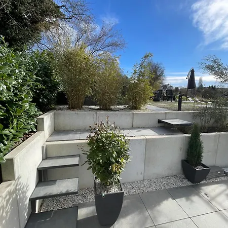 Olive - Ruhe & Entspannung In 2-zi-fewo Mit Garten-whirlpool, Terrasse & Hund Willkommen By Ferienwohnenamsee Apartment Uberlingen