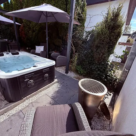 Apartamento Olive - Kuschelige - Romantik & Entspannung Im Whirlpool Auf Privater Terrasse, Ruhe & Hund Willkommen - By Ferienwohnenamsee - Uberlingen